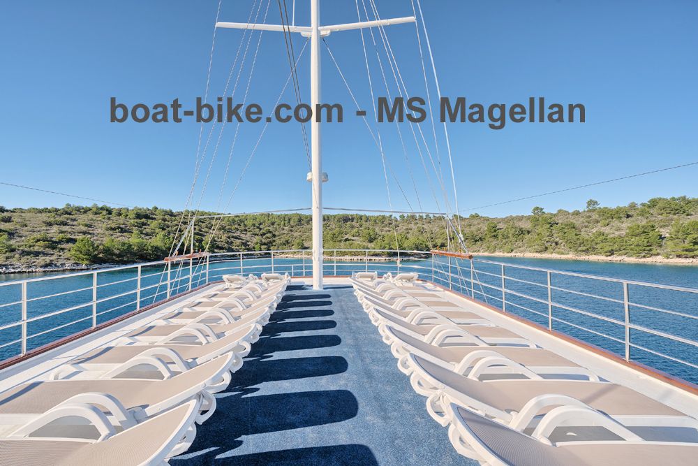 MS Magellan - sundeck